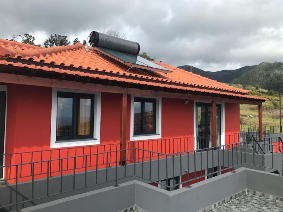 Casa Dos Avos Domingos & Matilde Villa Estreito Da Calheta Екстериор снимка