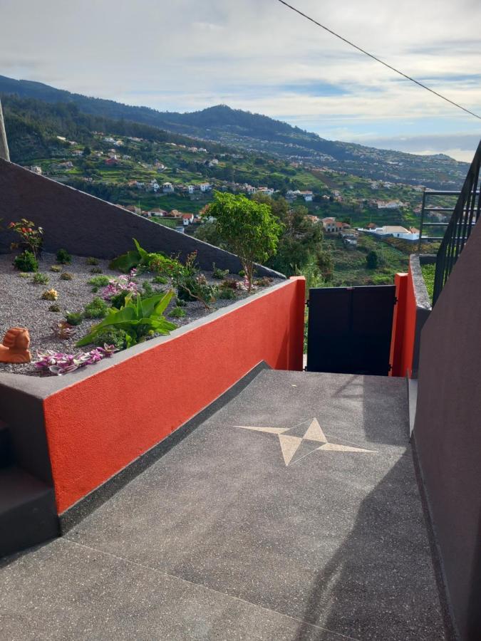 Casa Dos Avos Domingos & Matilde Villa Estreito Da Calheta Екстериор снимка