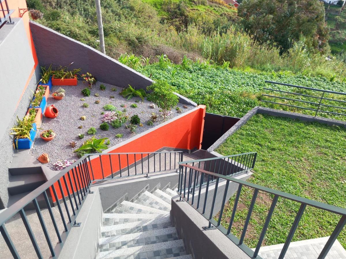 Casa Dos Avos Domingos & Matilde Villa Estreito Da Calheta Екстериор снимка