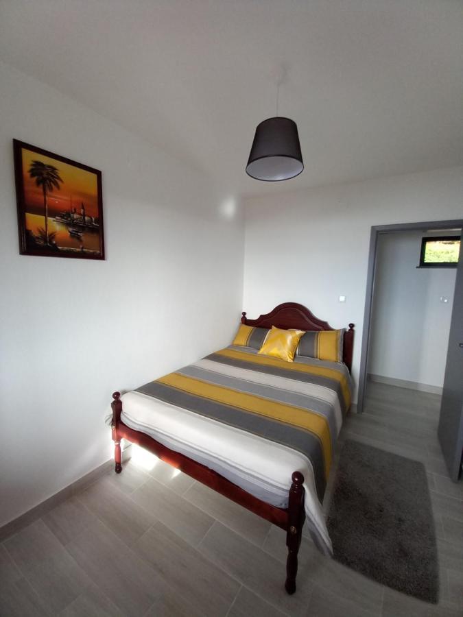 Casa Dos Avos Domingos & Matilde Villa Estreito Da Calheta Екстериор снимка