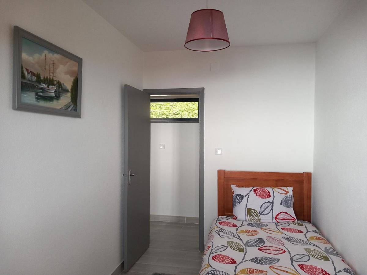 Casa Dos Avos Domingos & Matilde Villa Estreito Da Calheta Екстериор снимка